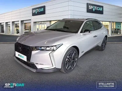 Usado DS Automobiles DS4 Crossback Rivoli 130 CV (95 kW) 2022 Gris / plata SUV