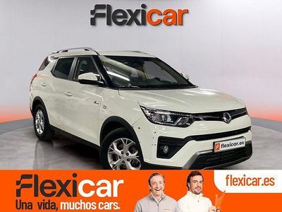 Blanco Usado 2023 Ssangyong (KGM) Tivoli SUV | 15.190 € (Precio justo)