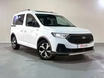 Usado Ford Tourneo Connect Active 114 CV (83 kW) 2023 Blanco Monovolumen