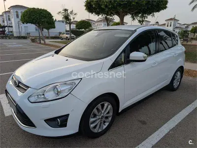 Usado Ford C-MAX Titanium 115 CV (84 kW) 2013 Blanco Monovolumen