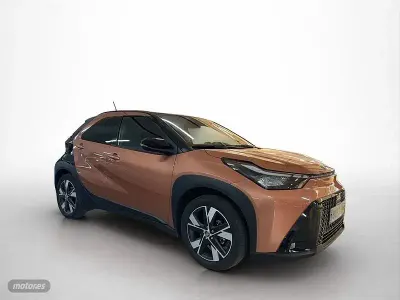 Usado Toyota Aygo X 116 CV (85 kW) 2026 Bronce SUV