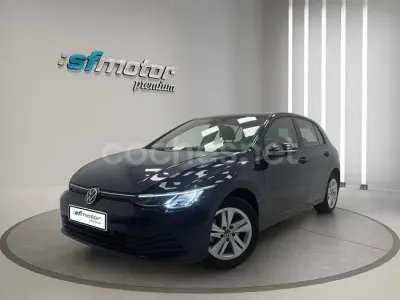Occasion VW Golf VIII 116 PK (85 kW) 2021 Blauw Sedan