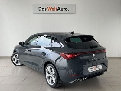 Azul Usado 2025 Seat Leon FR Berlina | 21.900 € (Precio justo)