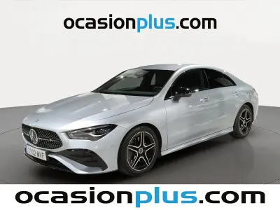 Usado Mercedes CLA200 AMG 163 CV (119 kW) 2024 Gris plata Berlina