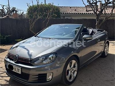 Usado VW Golf Cabriolet GTI 210 CV (154 kW) 2012 Gris / plata Descapotable