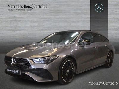 Gris Usado 2024 Mercedes CLA200 Familiar | 43.900 € (Caro)