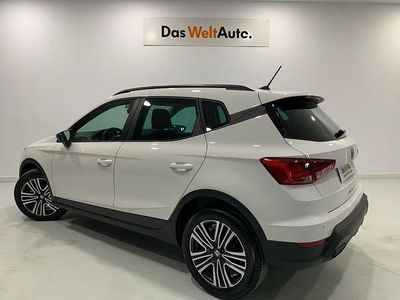 Usado Seat Arona Style 115 CV (84 kW) 2025 Blanco SUV