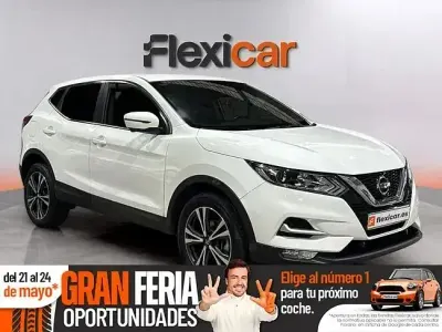 Usado Nissan Qashqai N-Connecta 140 HP (102 kW) 2019 Branco SUV