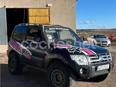 Usado Mitsubishi Montero Intense 160 CV (117 kW) 2007 Negro SUV