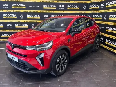 Nuevo Renault Captur 160 CV (117 kW) 2025 Rojo SUV