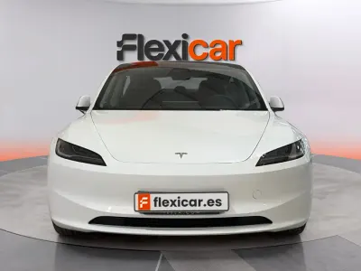 Używany Tesla Model 3