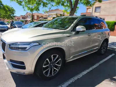 Usado Volvo XC90 Momentum 235 CV (172 kW) 2019 Beige SUV