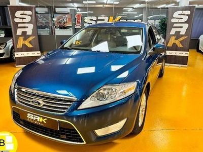 Usado Ford Mondeo Trend 131 CV (96 kW) 2007 Azul Berlina