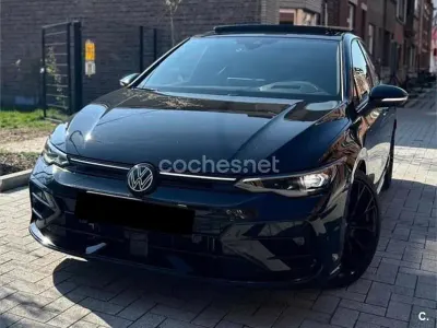 Usado VW Golf VIII R 333 CV (244 kW) 2025 Negro Berlina