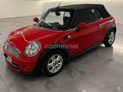 Usado Mini Cooper Cabriolet 122 CV (89 kW) 2013 Rojo Descapotable