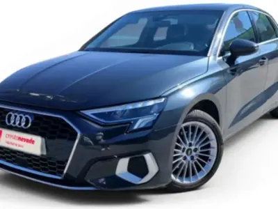 Usado Audi A3 Sportback e-tron Advanced Plus 110 CV (80 kW) 2023 Gris Utilitario