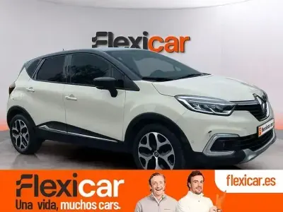 Usado Renault Captur LIMITED 120 CV (88 kW) 2018 Beige SUV