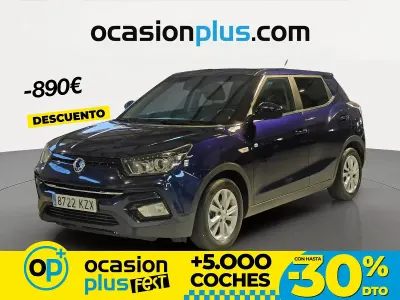 Gebraucht SsangYong Tivoli 115 PS (84 kW) 2019 Blau SUV