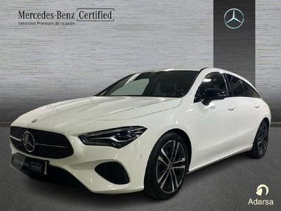 Usado Mercedes CLA200 Shooting Brake 150 CV (110 kW) 2023 Blanco polar Familiar