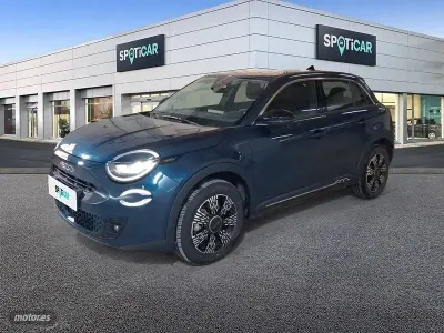 Usado Fiat 600 100 CV (73 kW) 2025 Verde SUV