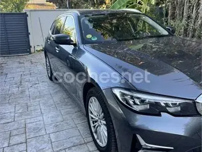 Usado BMW 318 150 CV (110 kW) 2021 Gris / plata Familiar