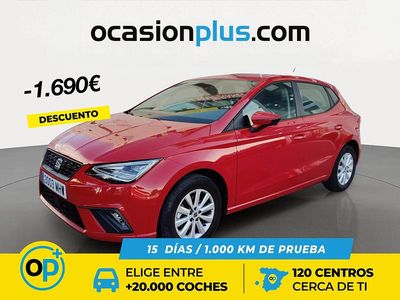 Usado Seat Ibiza Style 110 CV (80 kW) 2023 Rojo Utilitario