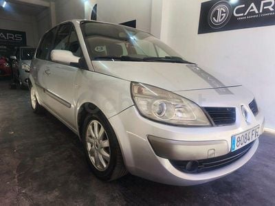 Usado Renault Scénic II Dynamique 105 CV (77 kW) 2007 Gris / plata Monovolumen