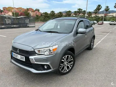 Usado Mitsubishi ASX 117 CV (86 kW) 2017 Gris / plata SUV
