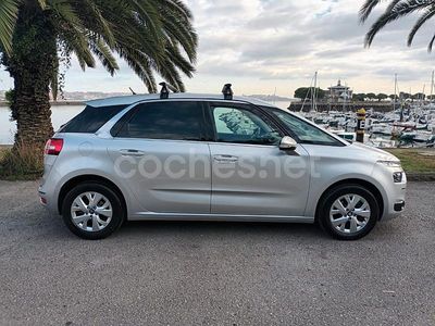 Gris / plata Usado 2016 Citroën C4 Picasso Live Monovolumen | 9990 € (Precio justo)
