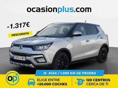 Usado Ssangyong (KGM) Tivoli Limited 128 CV (94 kW) 2019 Gris SUV