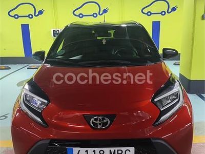 Usado Toyota Aygo X Edition 72 CV (52 kW) 2022 Rojo SUV