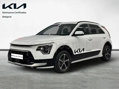 Usado Kia Niro 129 CV (94 kW) 2025 Blanco SUV