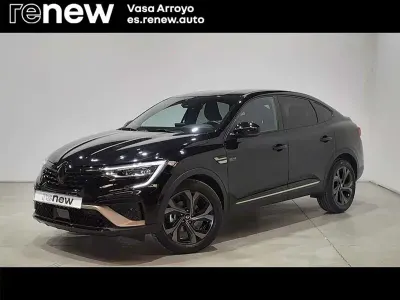 Usado Renault Arkana Engineered 145 CV (106 kW) 2022 Negro SUV