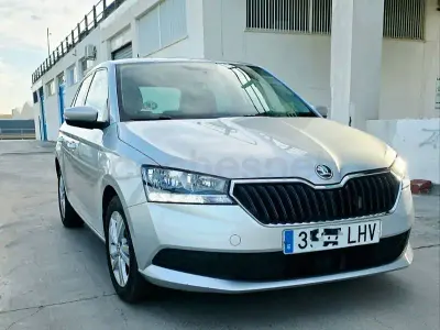 Käytetty Skoda Fabia Ambition 95 HP (69 kW) 2020 Harmaa Viistoperä
