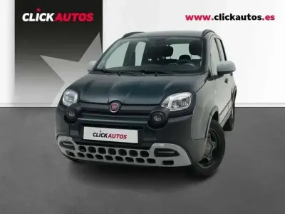 Occasion Fiat Panda Garmin 71 PK (52 kW) 2023 Groen Hatchback