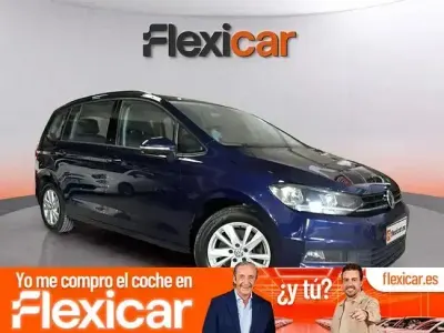 Usado VW Touran Business 115 CV (84 kW) 2021 Azul Monovolumen
