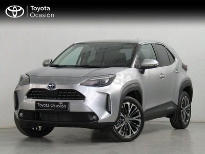 Usado Toyota Yaris Cross Style 116 CV (85 kW) 2022 Gris / plata SUV