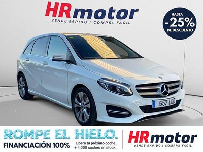 Usado Mercedes B180 Urban 122 CV (89 kW) 2018 Blanco Monovolumen