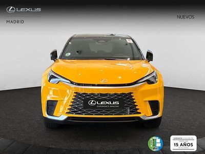 Nuevo Lexus LBX 136 CV (100 kW) 2025 Amarillo SUV