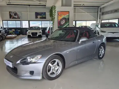 Usado Honda S 2000 S 241 CV (177 kW) 2003 Gris / plata Descapotable