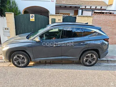 Usado Hyundai Tucson 215 CV (158 kW) 2025 Gris / plata SUV
