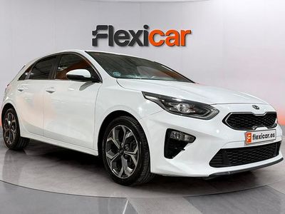 Usado Kia Ceed 101 CV (74 kW) 2021 Blanco Utilitario