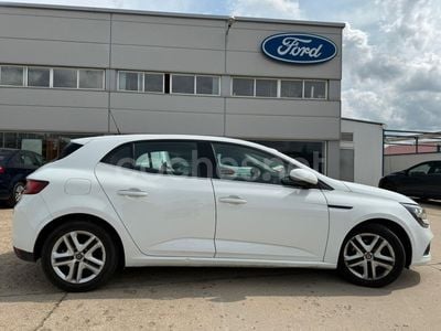 Blanco Usado 2019 Renault Mégane IV Business Berlina | 11.290 € (Precio justo)