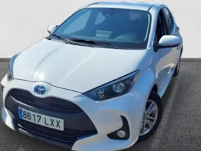 Usado Toyota Yaris Business Edition 116 CV (85 kW) 2022 Utilitario