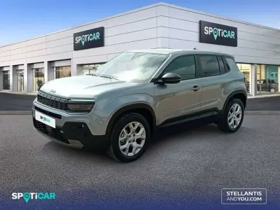 Usado Jeep Avenger Altitude 101 CV (74 kW) 2023 Gris SUV