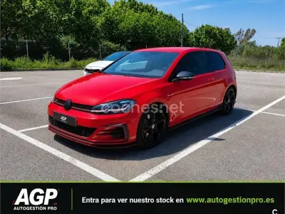 Usado VW Golf VII GTI 290 CV (213 kW) 2019 Rojo Berlina