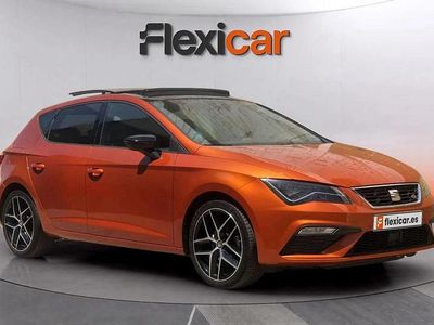 Usado Seat Leon FR 150 CV (110 kW) 2018 Naranja Berlina