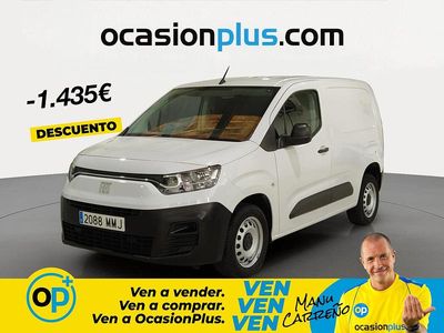 Usado Fiat Doblò 102 CV (75 kW) 2023 Blanco Monovolumen