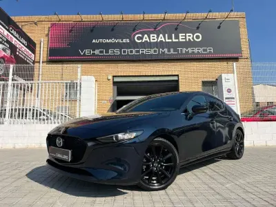 Usado Mazda 3 Homura-Line 150 CV (110 kW) 2023 Azul Utilitario