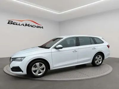 Usado Skoda Octavia 111 HP (81 kW) 2021 Branco Carrinha